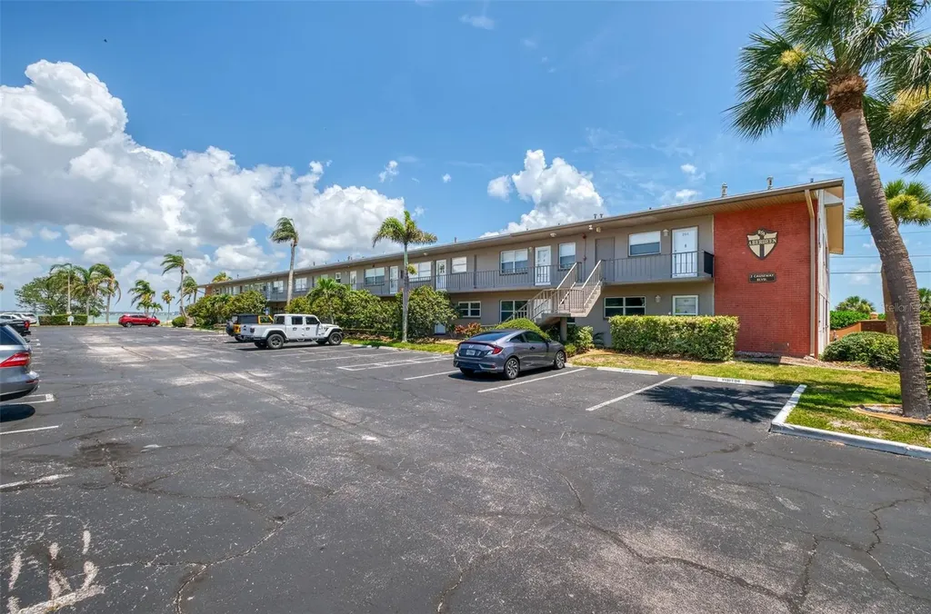 2 Causeway Boulevard Dunedin FL 34698