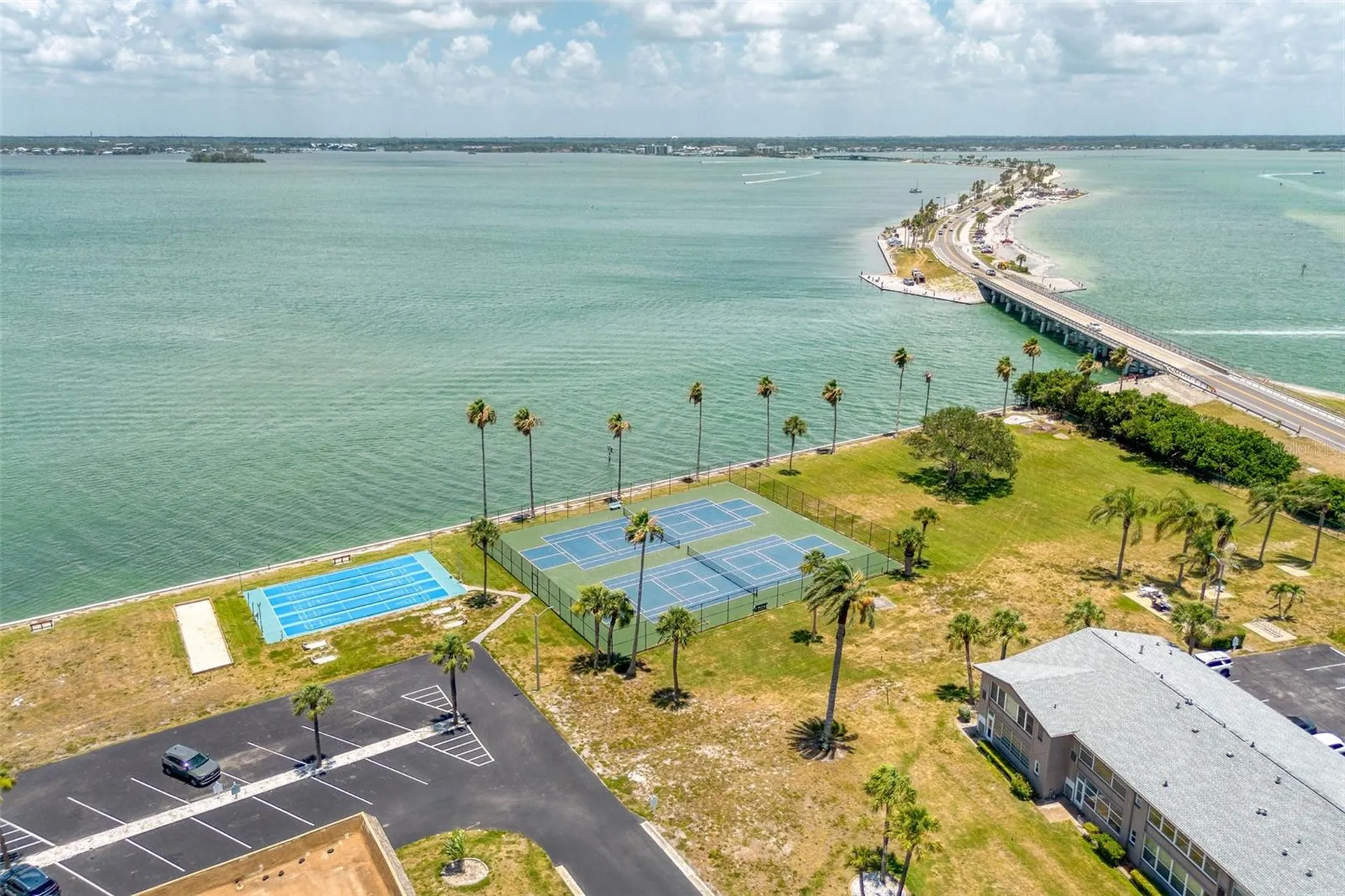 2 Causeway Boulevard Dunedin FL 34698