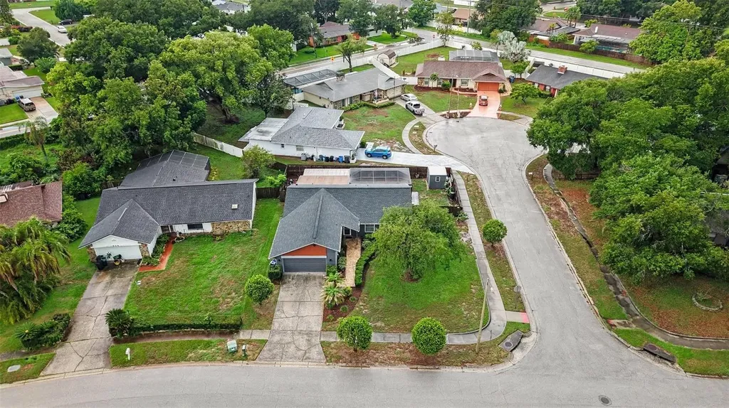 626 Rollingwood Lane Valrico FL 33594