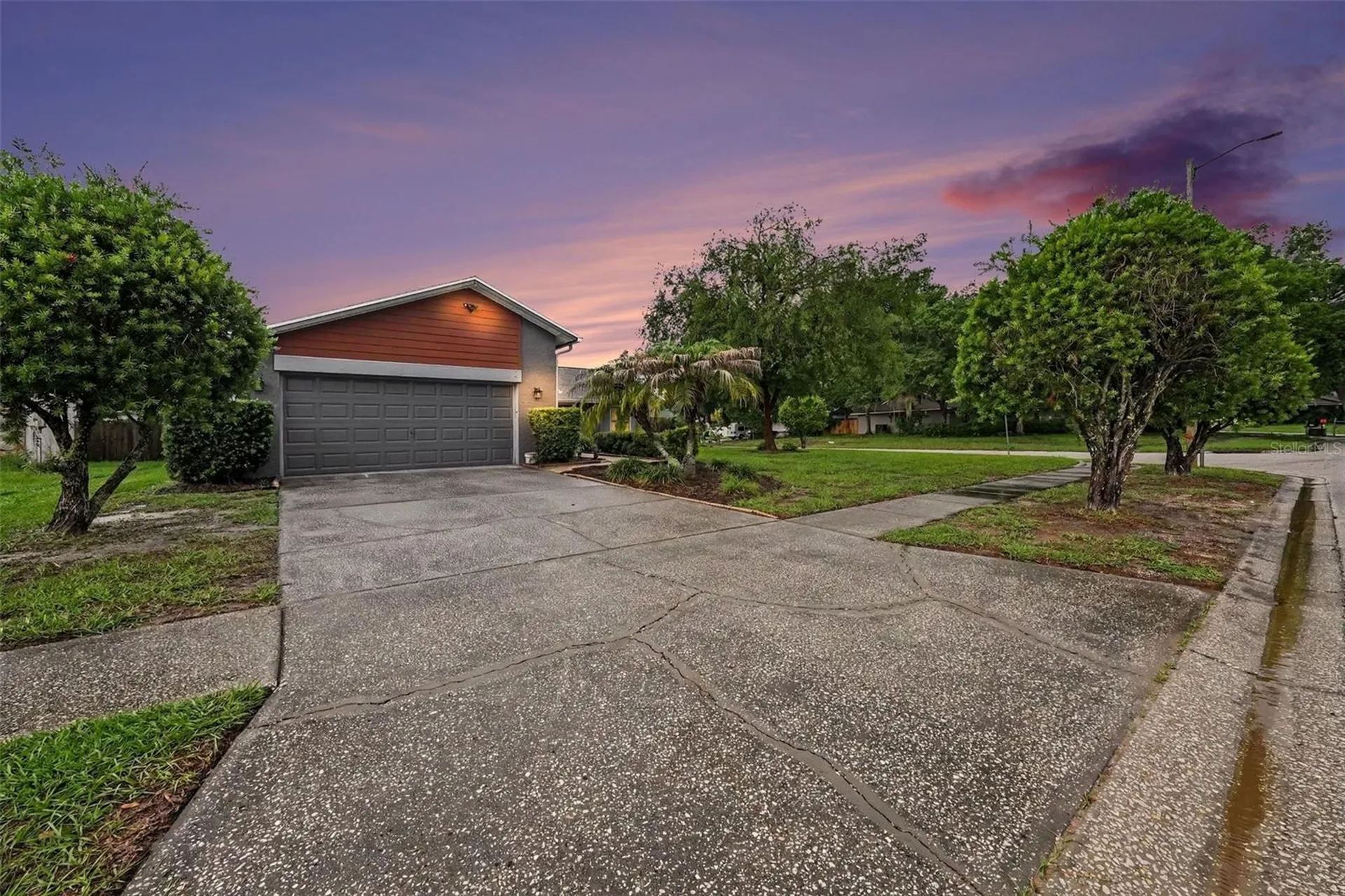 626 Rollingwood Lane Valrico FL 33594