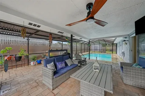 626 Rollingwood Lane Valrico FL 33594