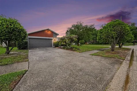 626 Rollingwood Lane Valrico FL 33594