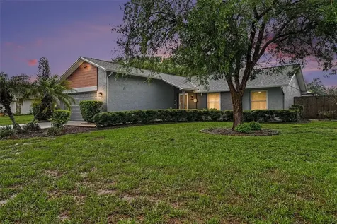 626 Rollingwood Lane Valrico FL 33594