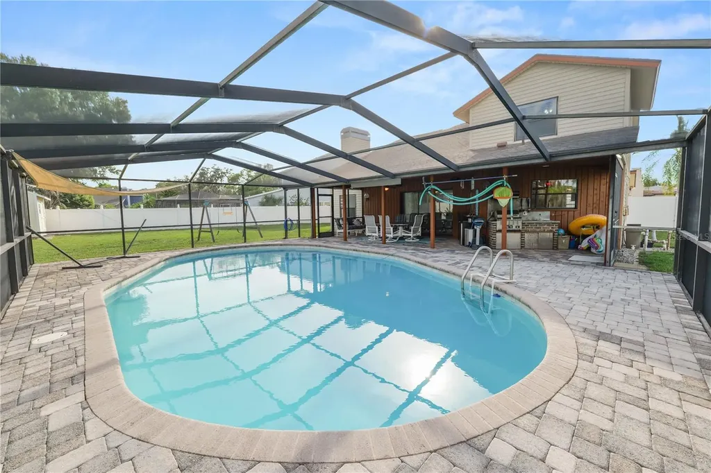 1224 Rainbrook Circle Valrico FL 33596