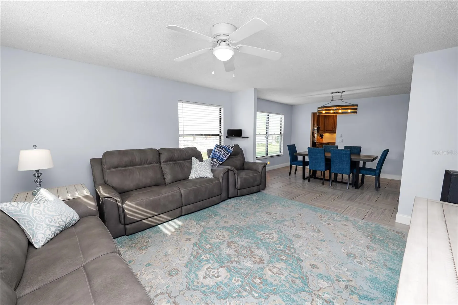 1224 Rainbrook Circle Valrico FL 33596