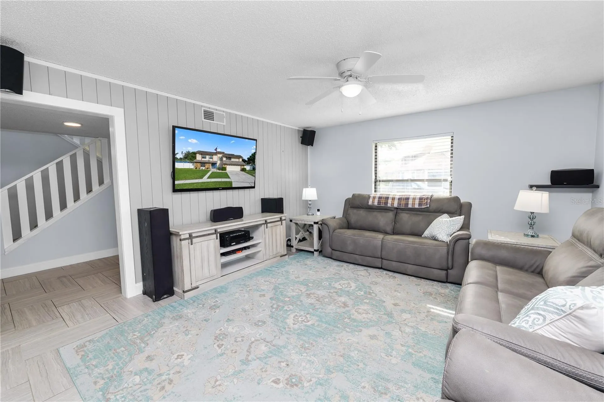 1224 Rainbrook Circle Valrico FL 33596