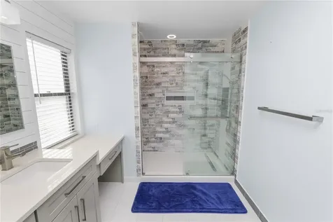 1224 Rainbrook Circle Valrico FL 33596