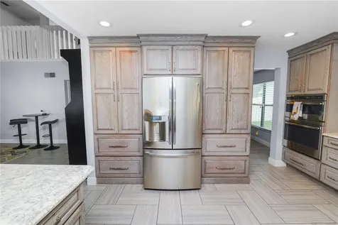 1224 Rainbrook Circle Valrico FL 33596