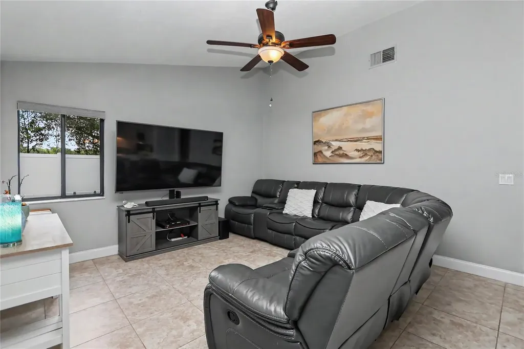 3995 Haynes Circle Casselberry FL 32707