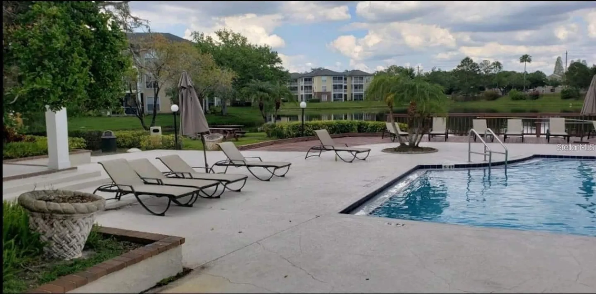 4211 Chatham Oak Court Tampa FL 33624