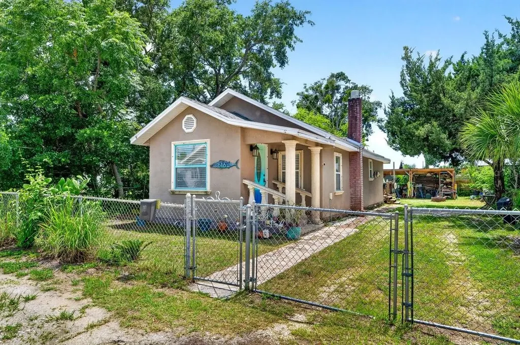 616 Dora Street New Smyrna Beach FL 32168