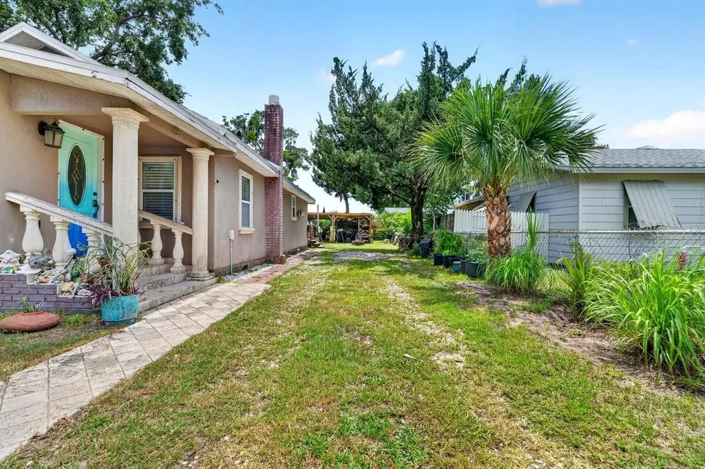 616 Dora Street New Smyrna Beach FL 32168