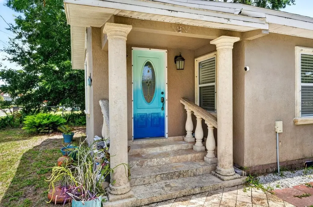 616 Dora Street New Smyrna Beach FL 32168