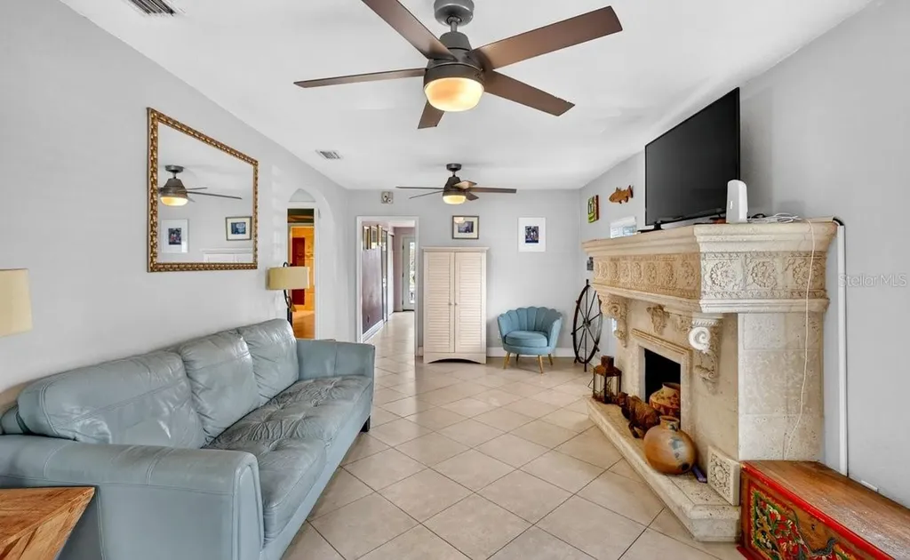 616 Dora Street New Smyrna Beach FL 32168
