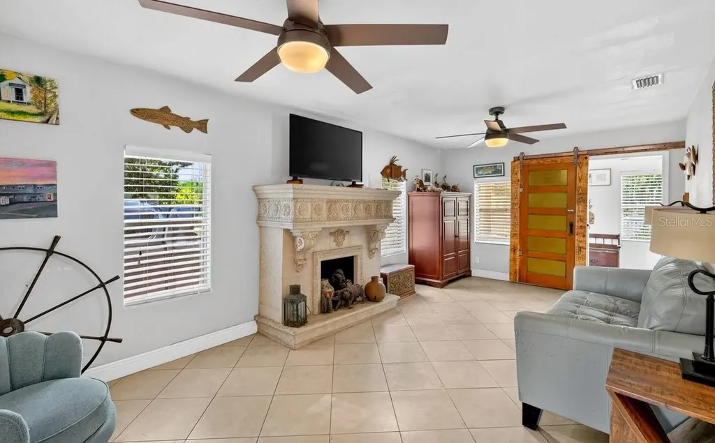 616 Dora Street New Smyrna Beach FL 32168