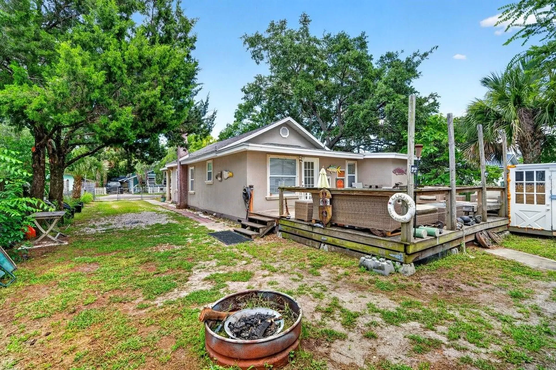 616 Dora Street New Smyrna Beach FL 32168