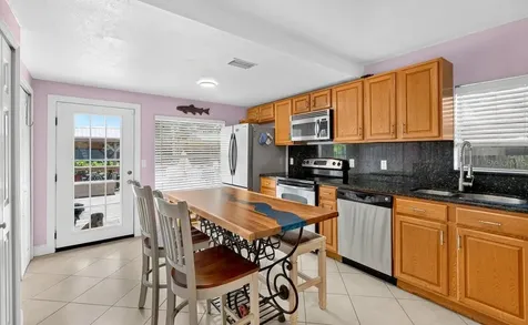 616 Dora Street New Smyrna Beach FL 32168