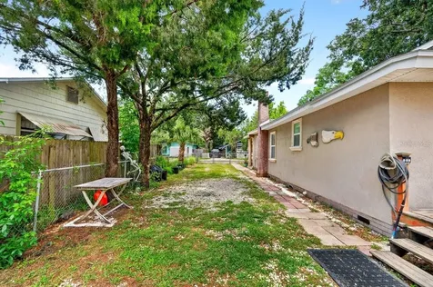 616 Dora Street New Smyrna Beach FL 32168