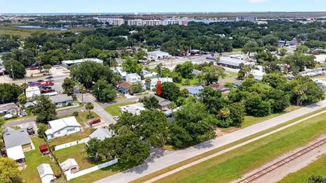 616 Dora Street New Smyrna Beach FL 32168