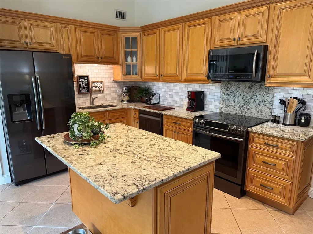 2222 Norwegian Drive Clearwater FL 33763