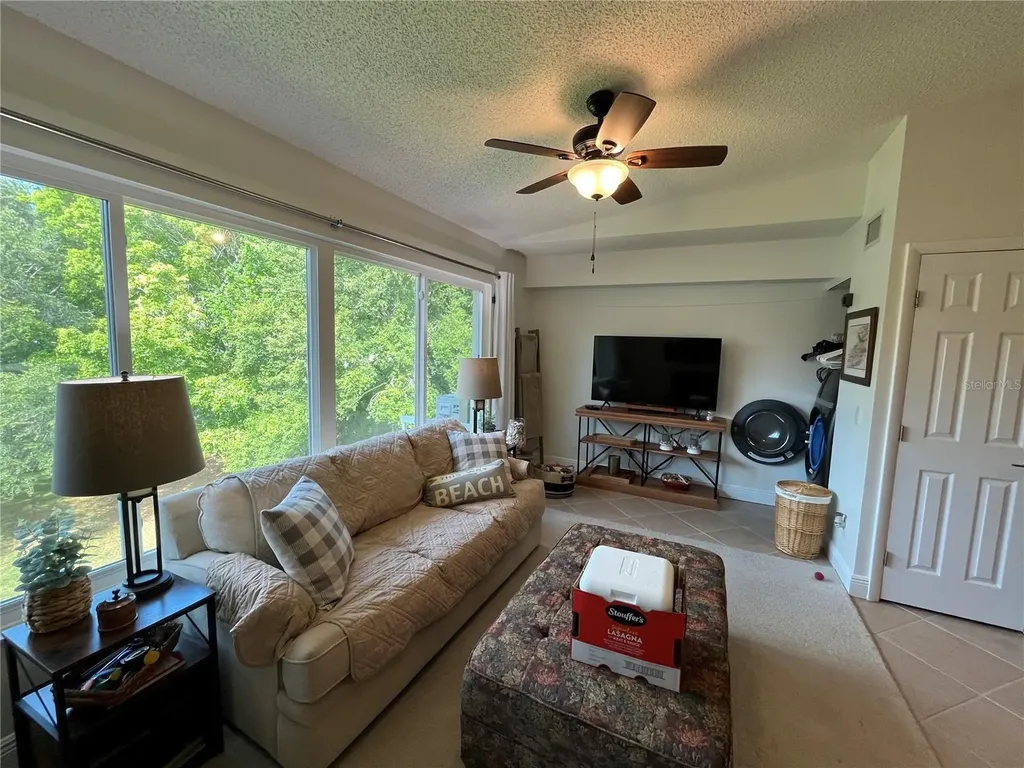 2222 Norwegian Drive Clearwater FL 33763