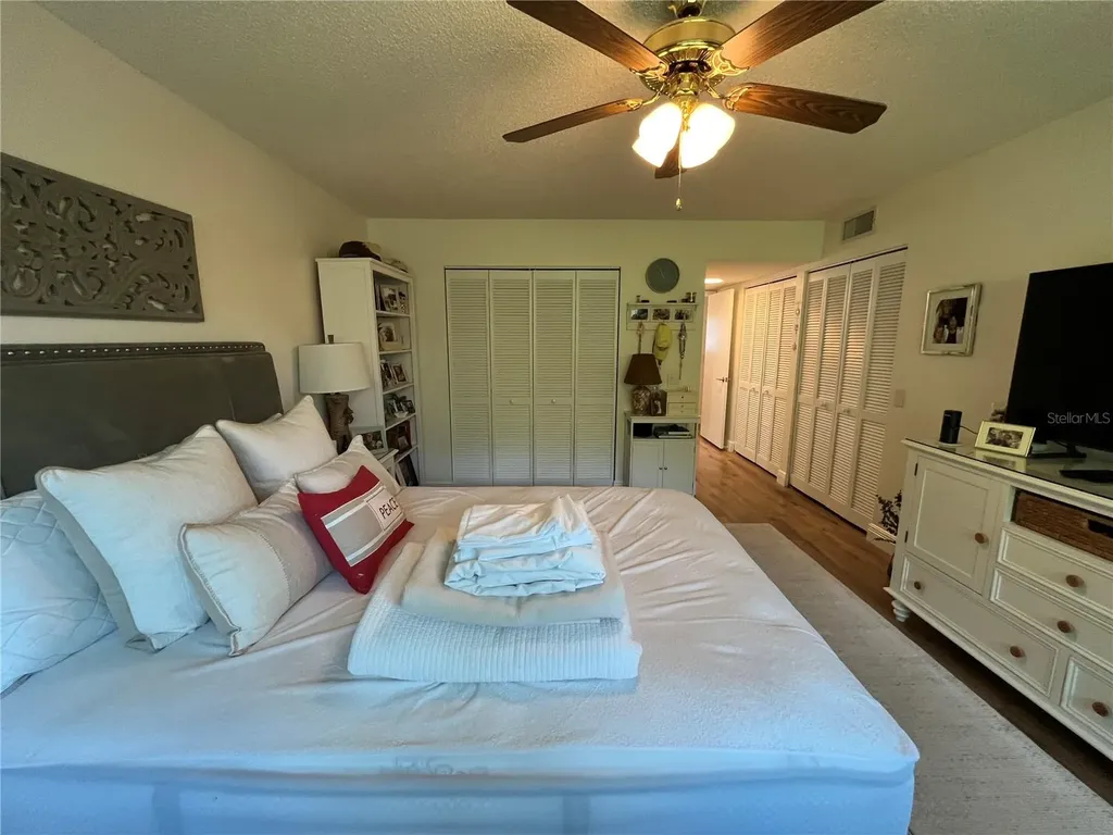 2222 Norwegian Drive Clearwater FL 33763
