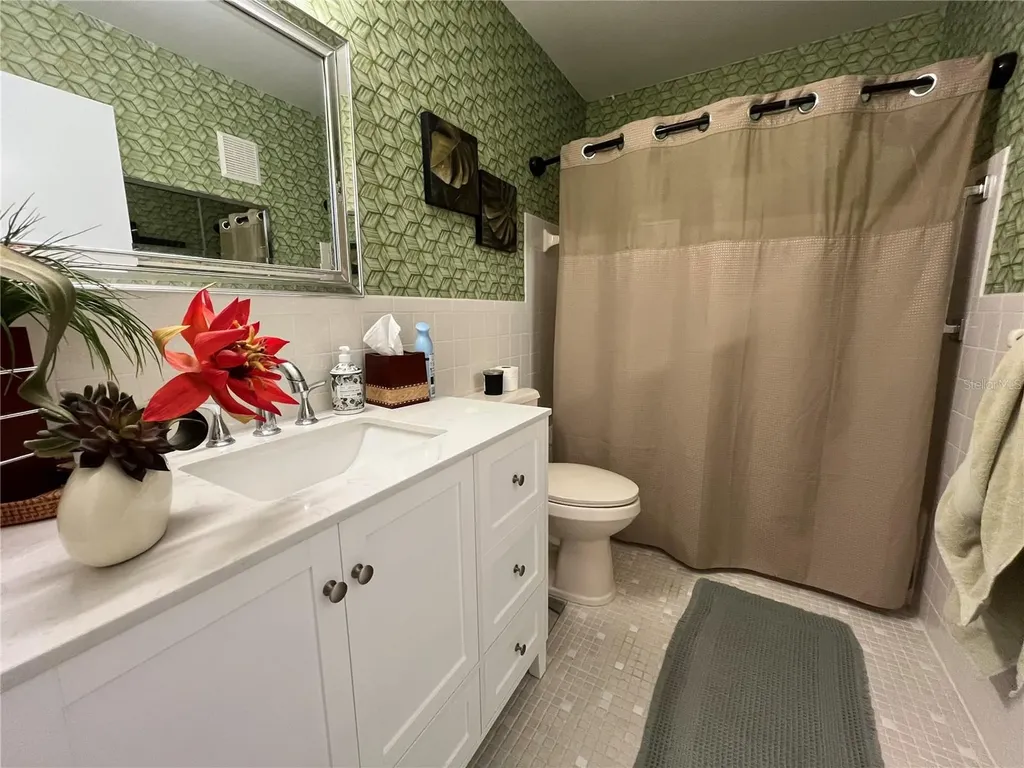 2222 Norwegian Drive Clearwater FL 33763