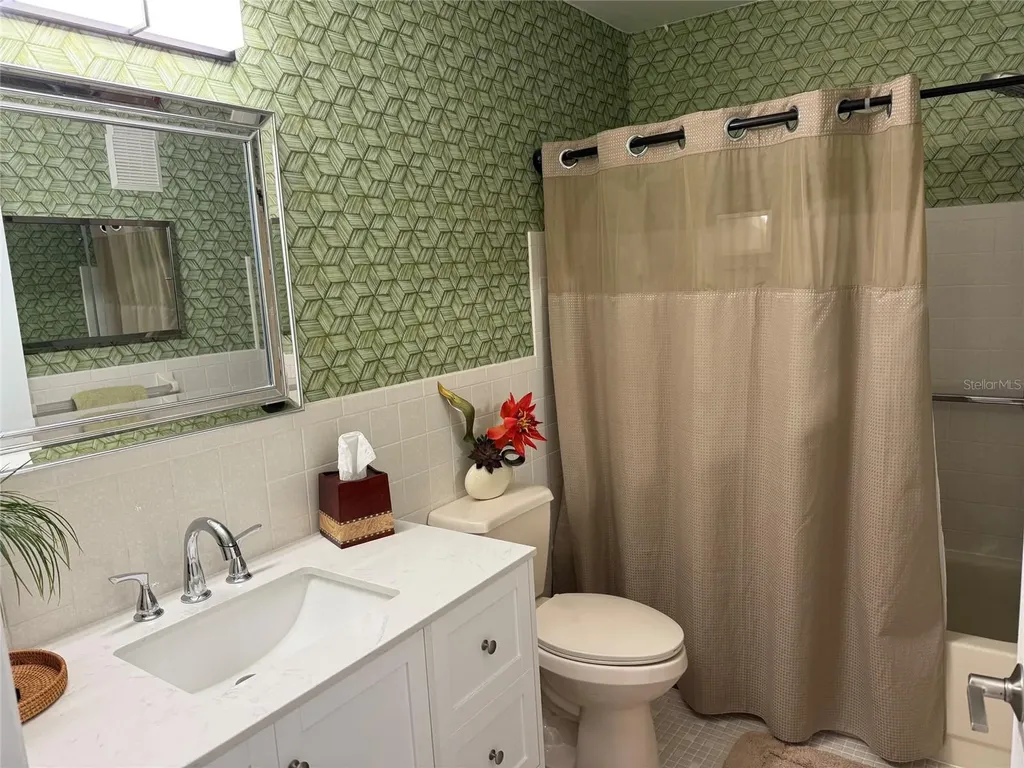 2222 Norwegian Drive Clearwater FL 33763