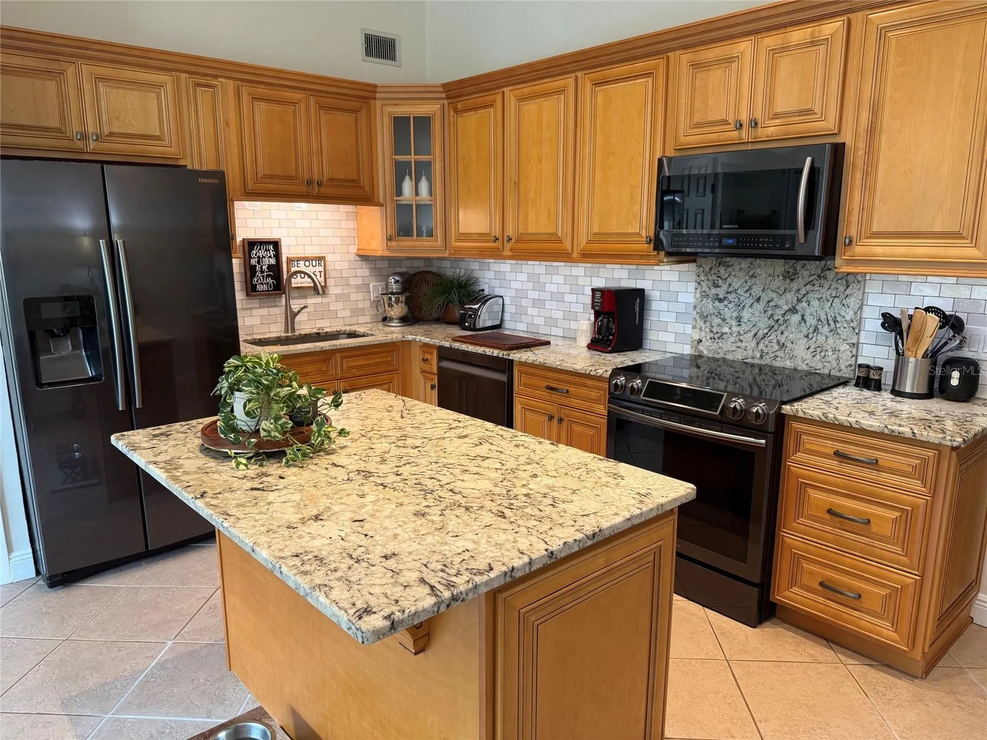 2222 Norwegian Drive Clearwater FL 33763
