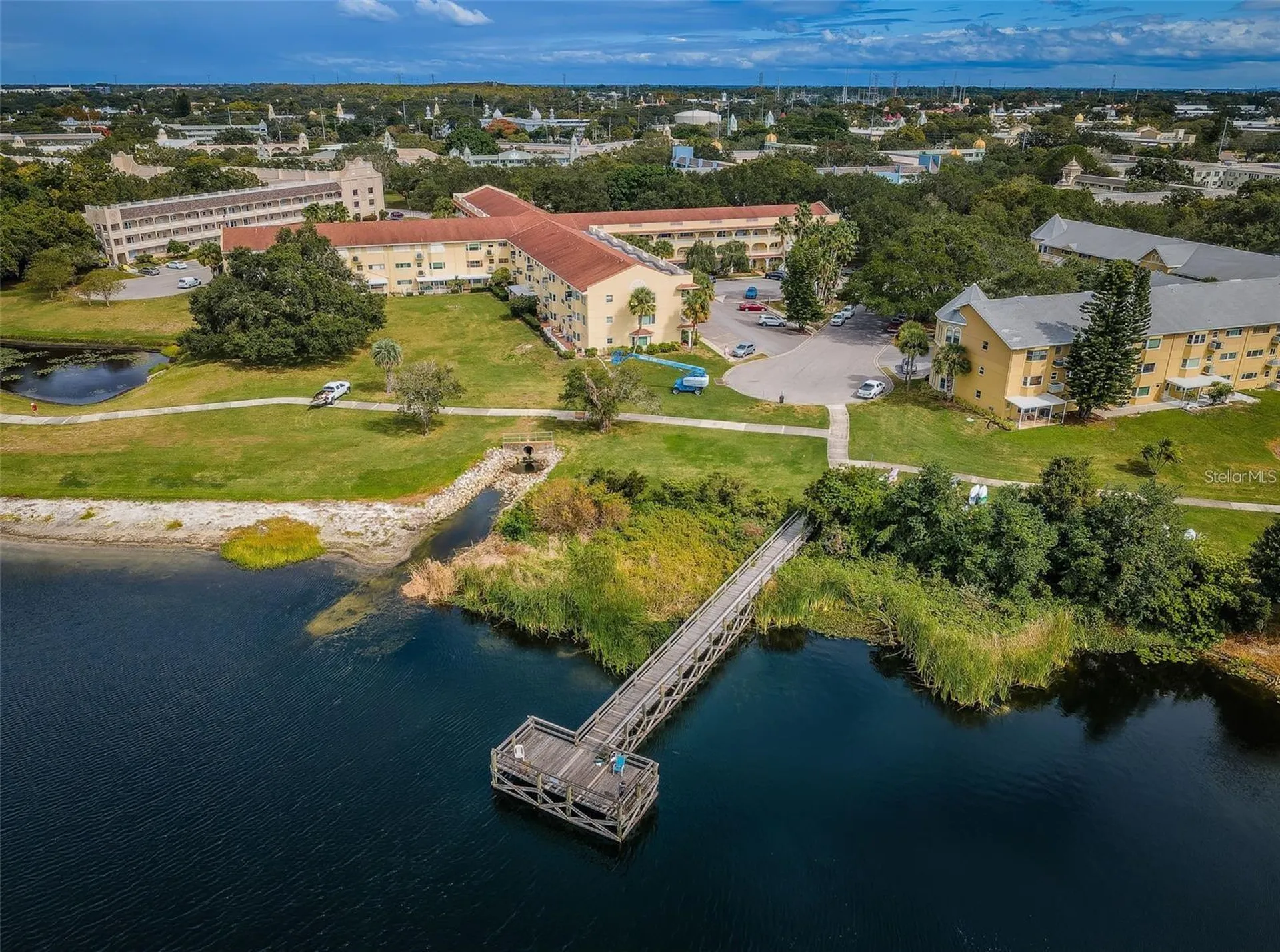 2222 Norwegian Drive Clearwater FL 33763