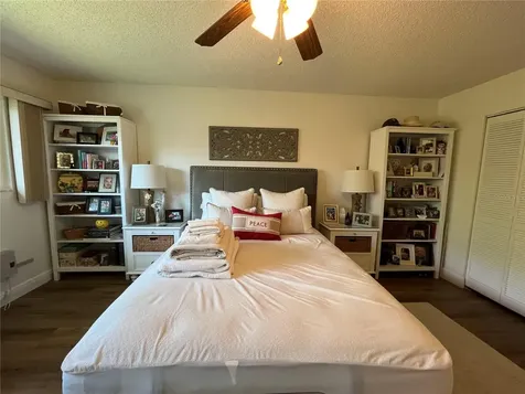 2222 Norwegian Drive Clearwater FL 33763
