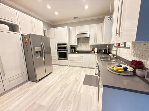 9918 Bay Vista Estates Boulevard Orlando FL 32836