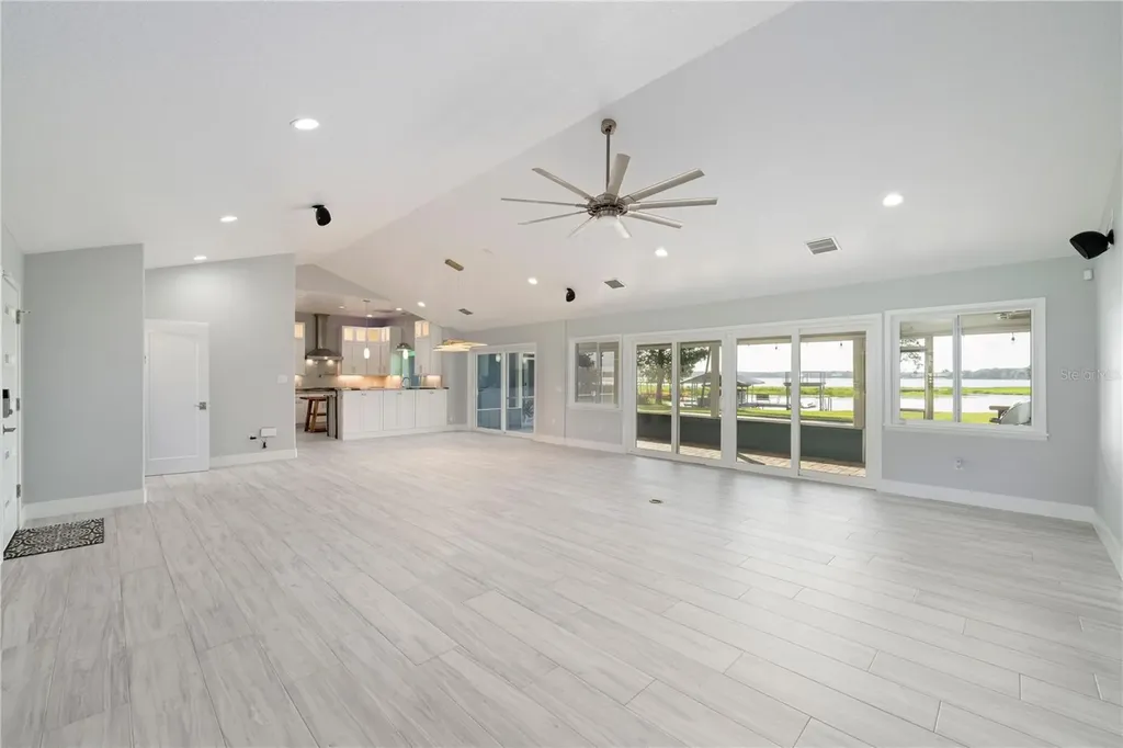4931 Dora Drive Mount Dora FL 32757