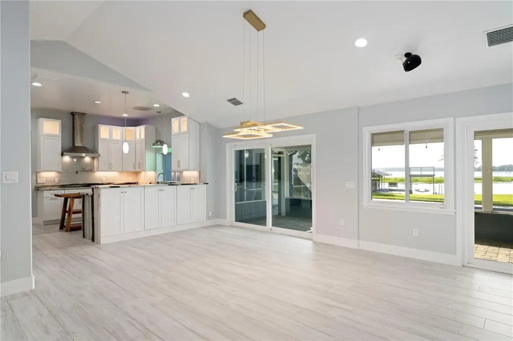 4931 Dora Drive Mount Dora FL 32757