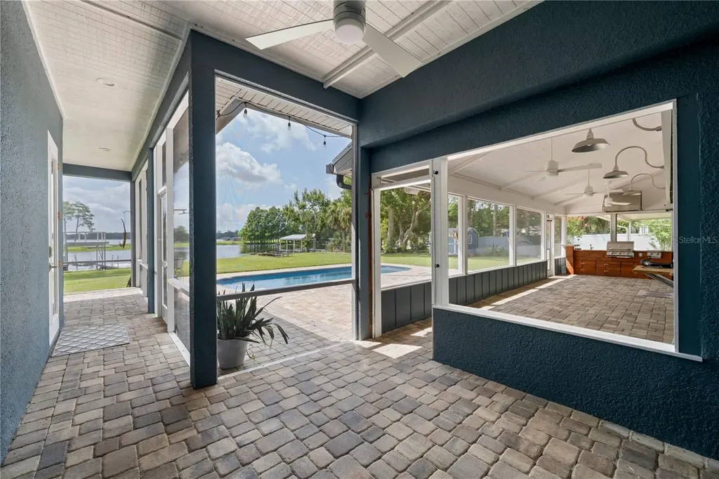 4931 Dora Drive Mount Dora FL 32757