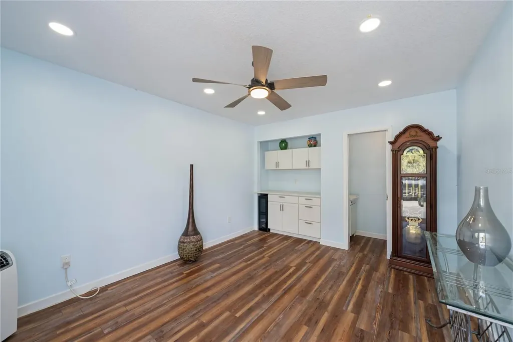 4931 Dora Drive Mount Dora FL 32757