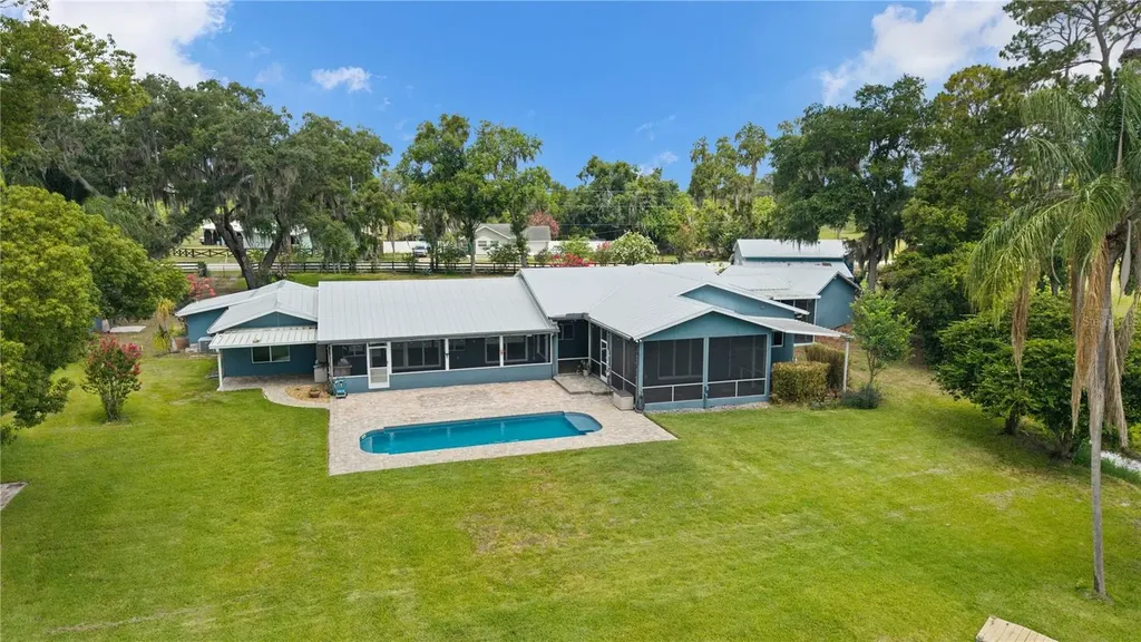 4931 Dora Drive Mount Dora FL 32757