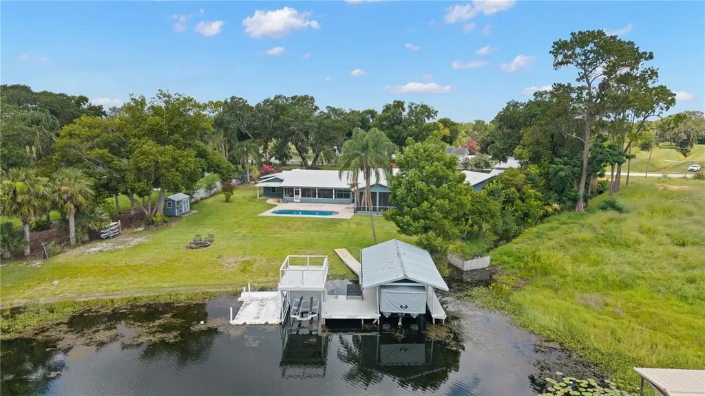 4931 Dora Drive Mount Dora FL 32757