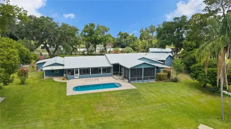 4931 Dora Drive Mount Dora FL 32757
