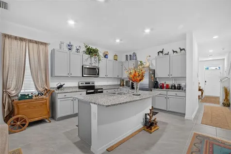 331 Mangrove Shade Circle Apollo Beach FL 33572