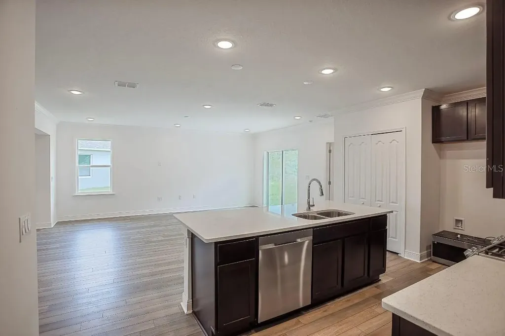1927 Travelers Palm Drive Edgewater FL 32141