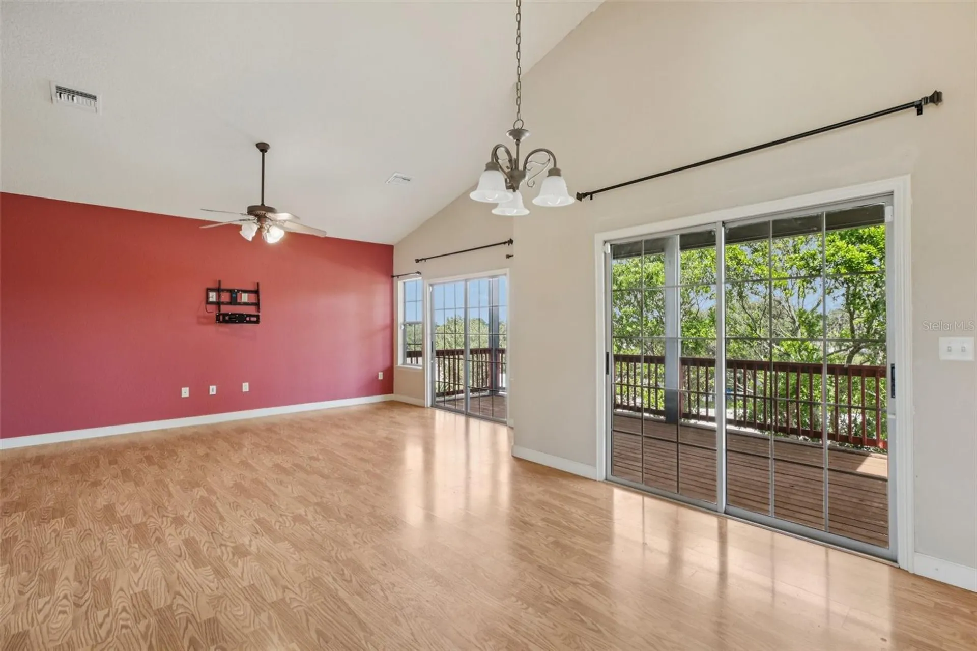 13247 Casa Verde Circle Astatula FL 34705