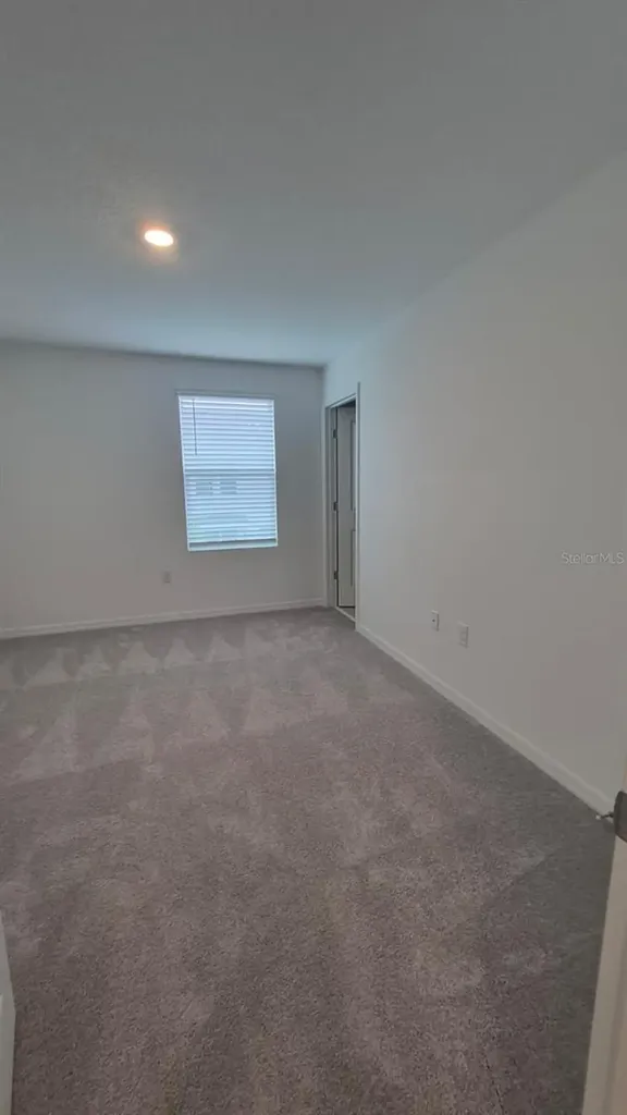 2860 Skyline Loop Kissimmee FL 34758