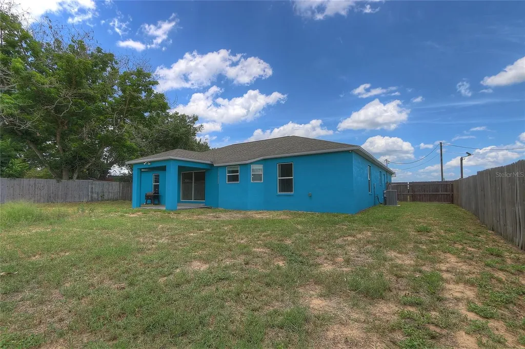 110 Plum Avenue Frostproof FL 33843