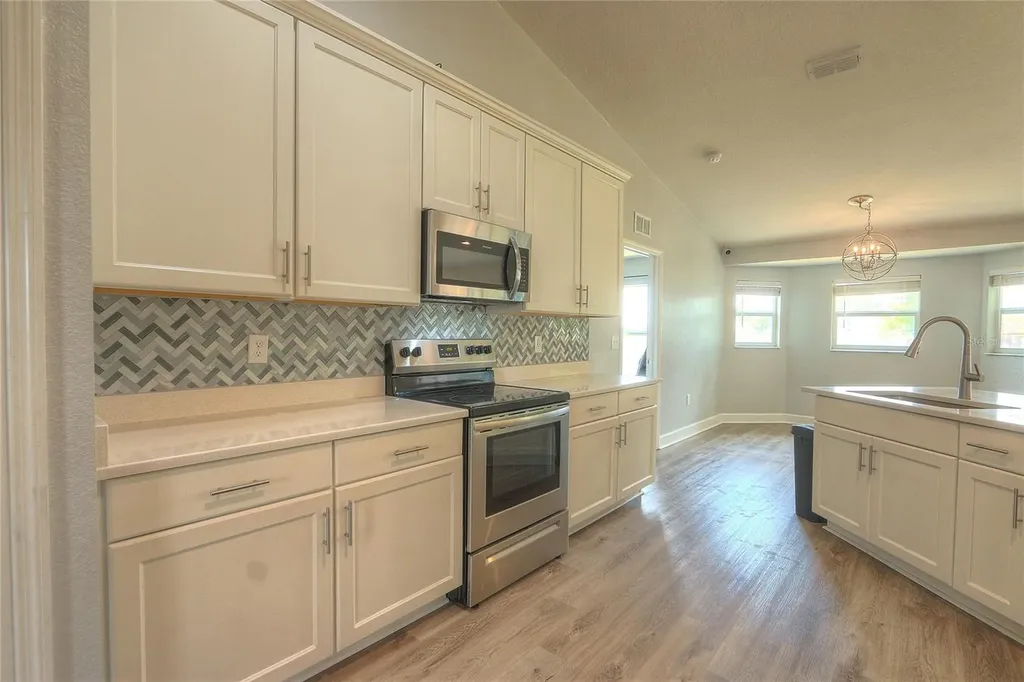 110 Plum Avenue Frostproof FL 33843