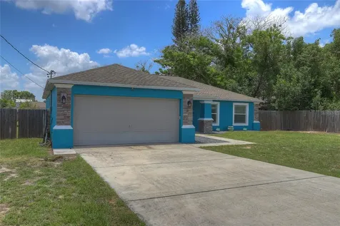 110 Plum Avenue Frostproof FL 33843