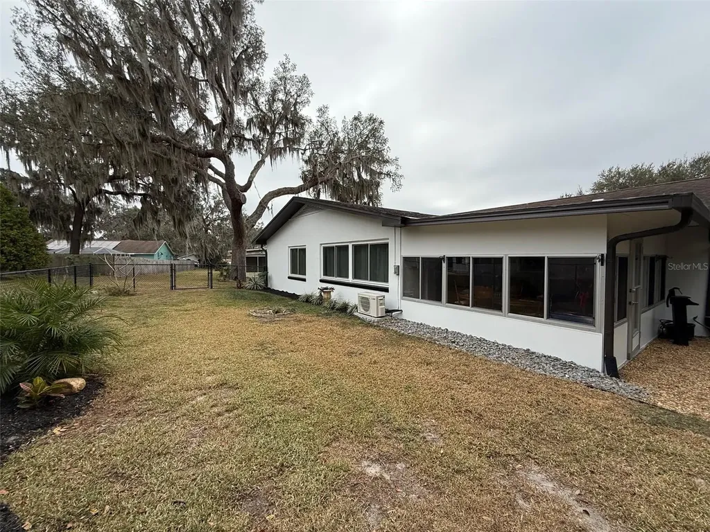 205 S Ebb Way Inverness FL 34450