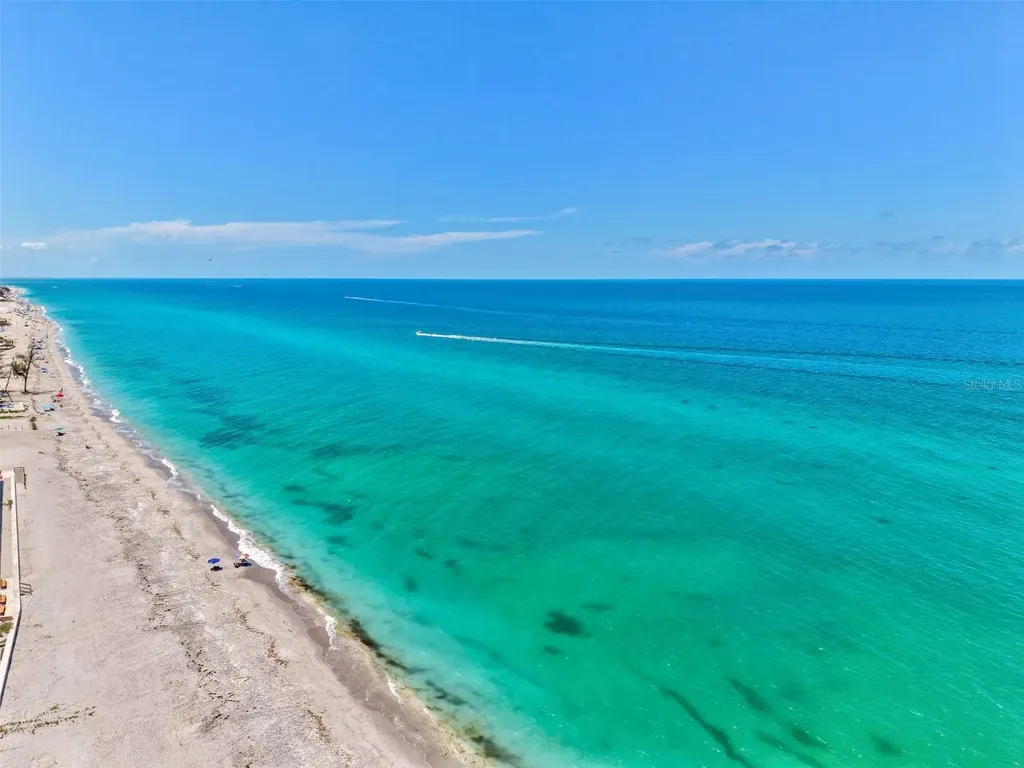 2729 N Beach Road Englewood FL 34223
