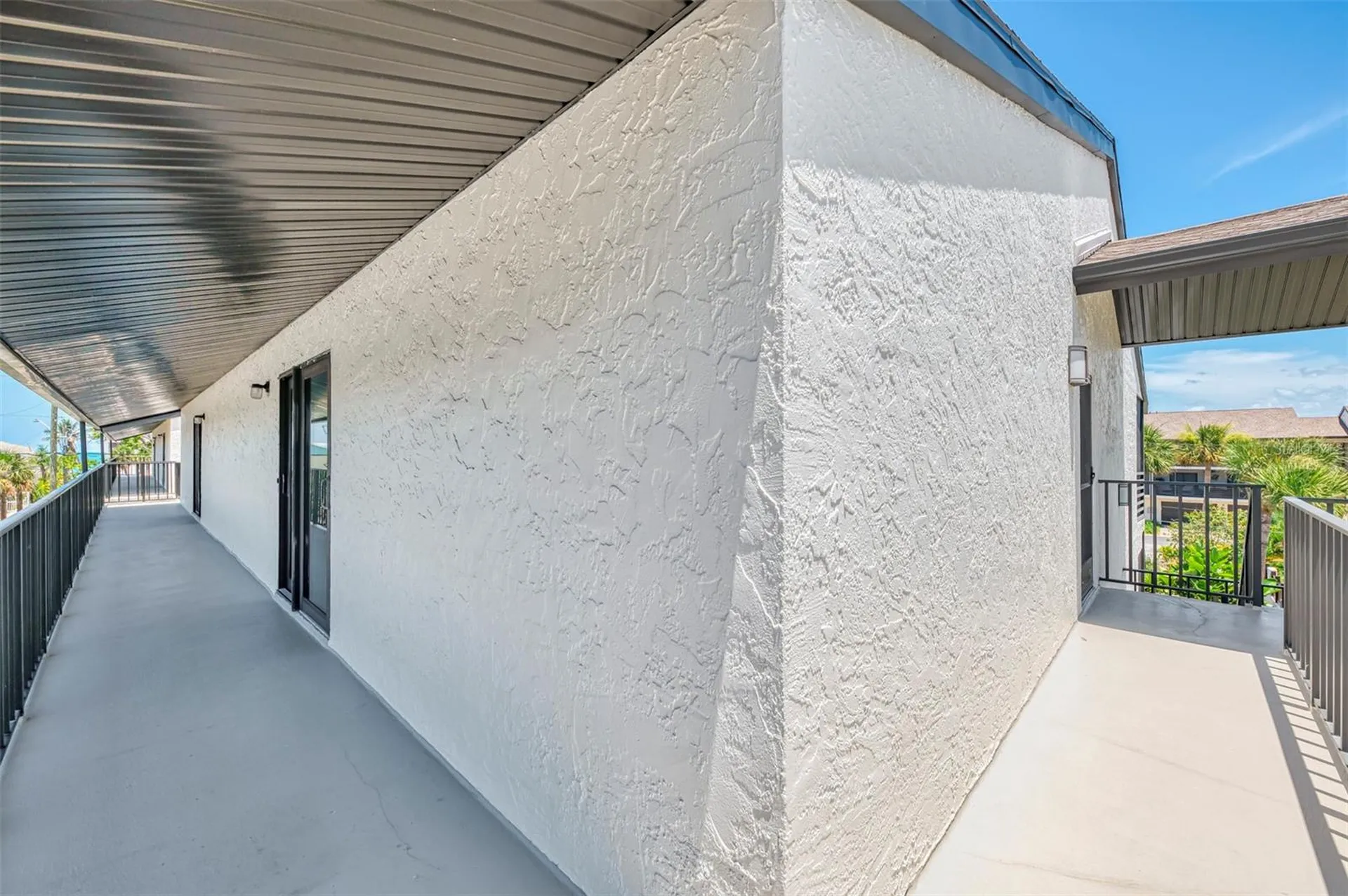 2729 N Beach Road Englewood FL 34223