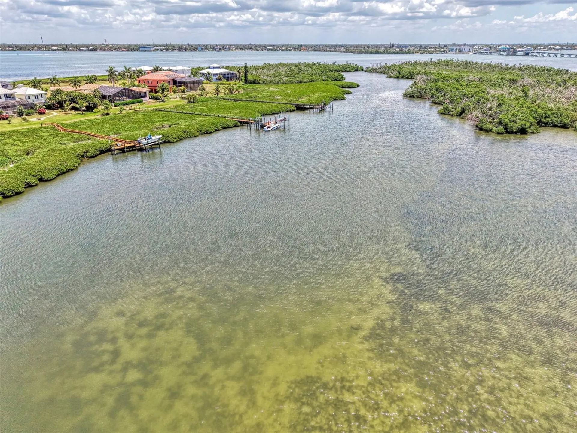 2729 N Beach Road Englewood FL 34223